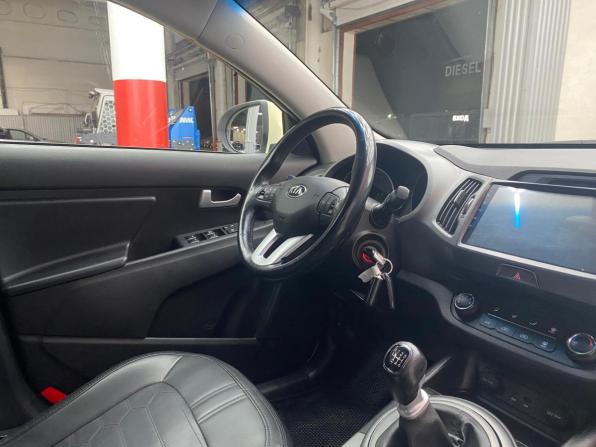 Kia Sportage III Рестайлинг с пробегом 2014 года, цена 1 523 000 рублей, 164915 км, внедорожник, Автокод Объявления
