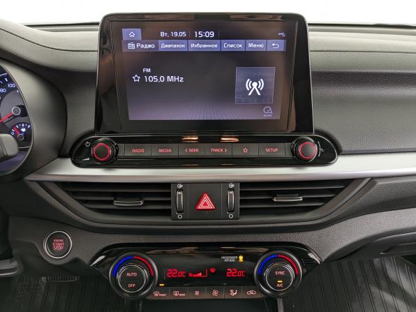 Kia Cerato IV Рестайлинг с пробегом 2021 года, цена 2 250 000 рублей, 28605 км, седан, Автокод Объявления