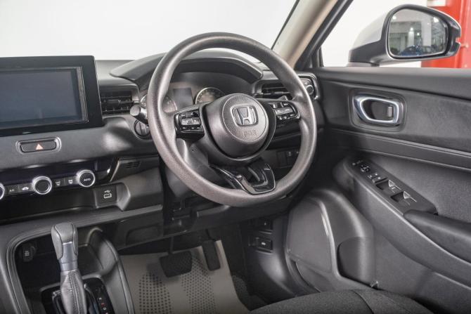 Honda Vezel II с пробегом 2021 года, цена 2 099 000 рублей, 97600 км, внедорожник, Автокод Объявления