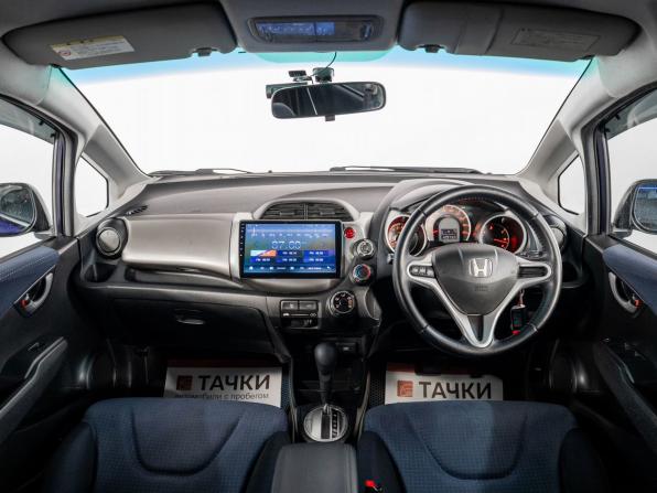 Honda Fit II с пробегом 2009 года, цена 799 500 рублей, 129733 км, хэтчбек, Автокод Объявления