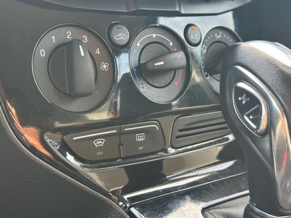 Ford Focus III с пробегом 2012 года, цена 799 000 рублей, 185000 км, хэтчбек, Автокод Объявления