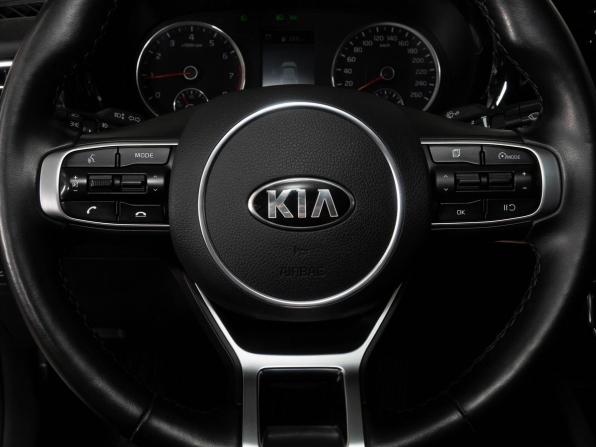 Kia K5 III с пробегом 2021 года, цена 2 248 000 рублей, 140214 км, седан, Автокод Объявления