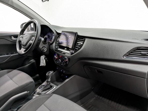 Hyundai Solaris II Рестайлинг с пробегом 2021 года, цена 1 515 000 рублей, 85591 км, седан, Автокод Объявления