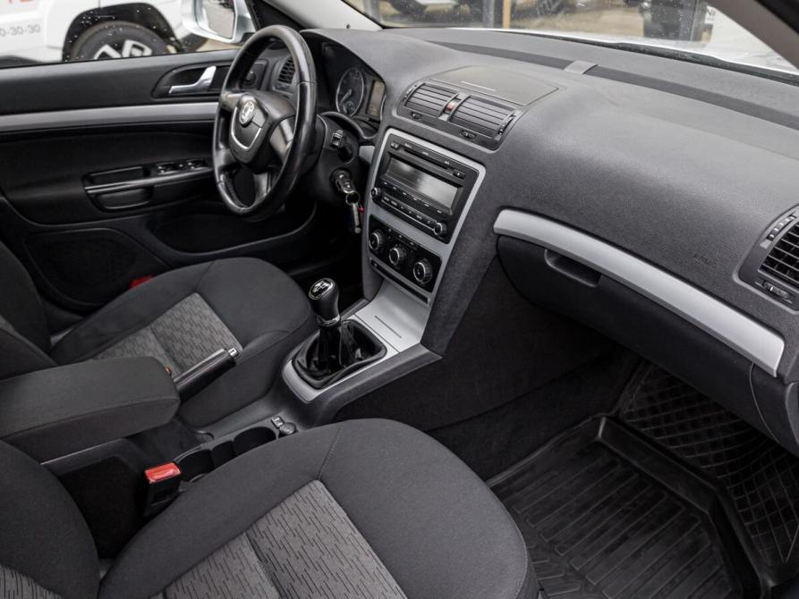 Skoda Octavia II (A5) Рестайлинг Казань  - изображение 6