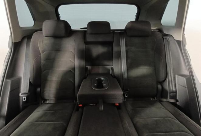 Volkswagen Tiguan II с пробегом 2017 года, цена 2 390 000 рублей, 240582 км, внедорожник, Автокод Объявления