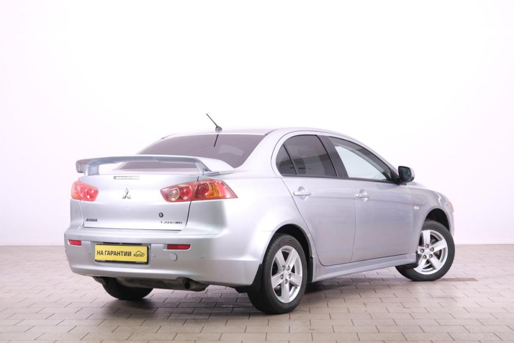 Mitsubishi Lancer X Омск  - изображение 7