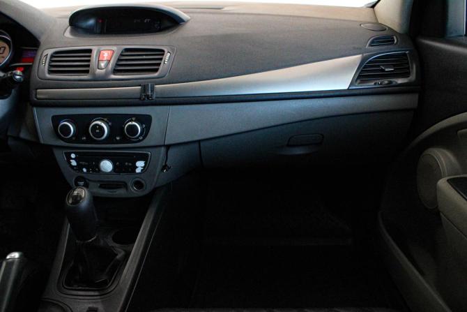 Renault Megane III с пробегом 2010 года, цена 339 000 рублей, 315311 км, хэтчбек, Автокод Объявления