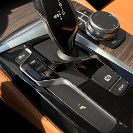 BMW 5 серии VII (G30/G31/G38) с пробегом 2017 года, цена 2 900 000 рублей, 144197 км, седан, Автокод Объявления