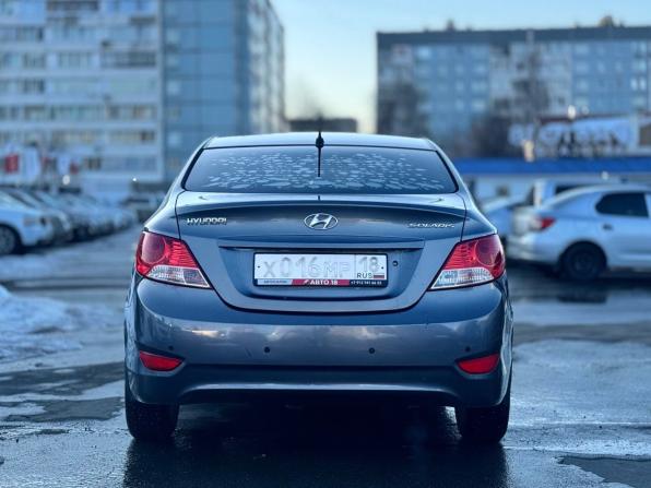 Hyundai Solaris I с пробегом 2014 года, цена 719 000 рублей, 159937 км, седан, Автокод Объявления