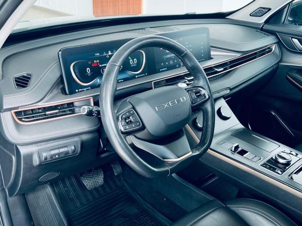 Exeed LX I Рестайлинг с пробегом 2022 года, цена 2 095 000 рублей, 48510 км, внедорожник, Автокод Объявления