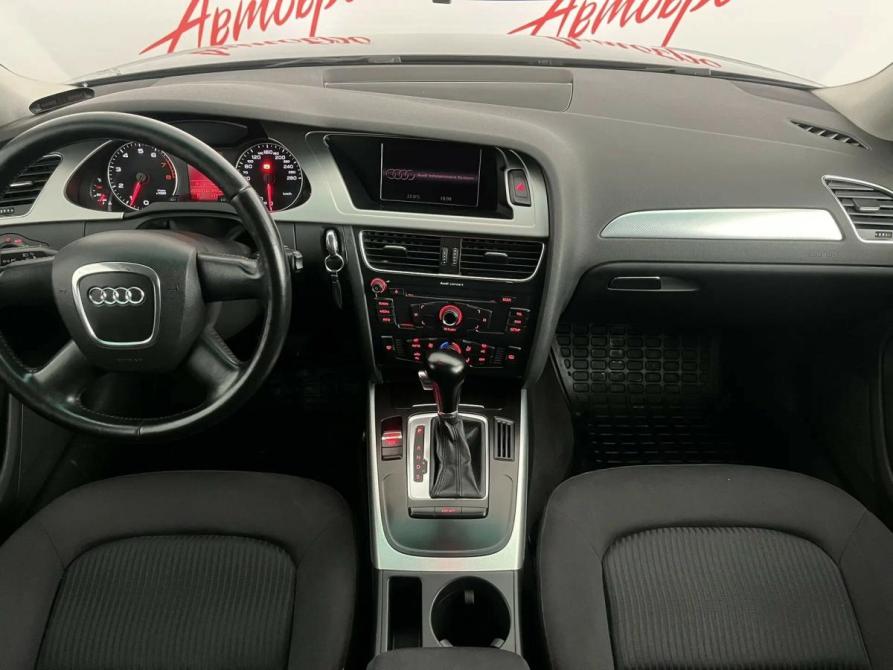 Audi A4 IV (B8) Псков  - изображение 9