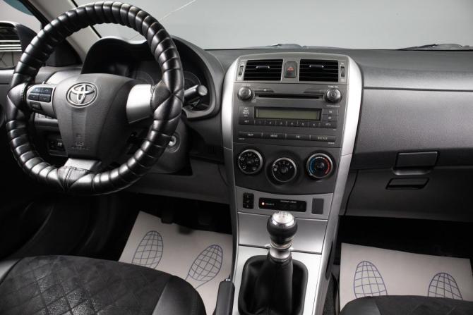 Toyota Corolla X (E140 E150) Рестайлинг с пробегом 2012 года, цена 1 279 000 рублей, 195400 км, седан, Автокод Объявления