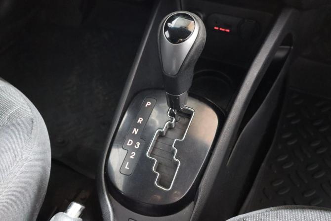 Kia Rio III с пробегом 2012 года, цена 699 000 рублей, 225000 км, хэтчбек, Автокод Объявления