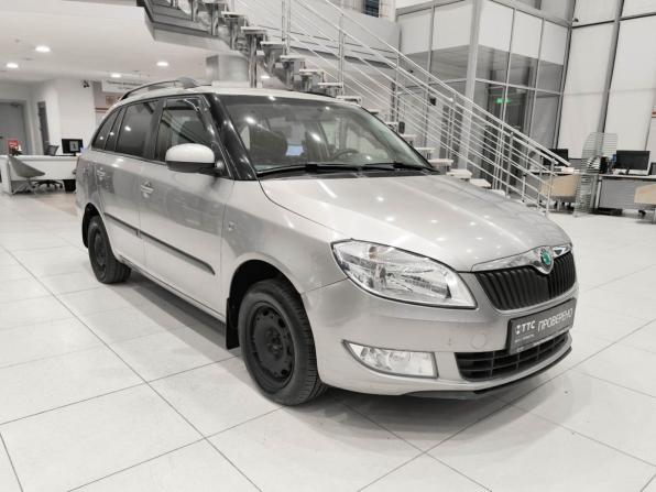 Skoda Fabia II Рестайлинг с пробегом 2012 года, цена 580 000 рублей, 139501 км, универсал, Автокод Объявления