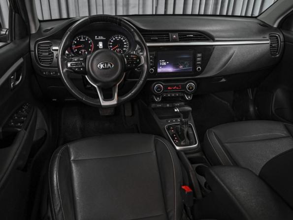 Kia Rio IV Рестайлинг с пробегом 2021 года, цена 1 643 000 рублей, 139629 км, хэтчбек, Автокод Объявления