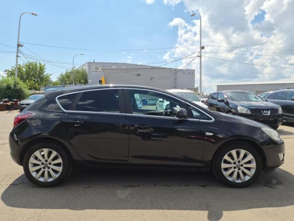 Opel Astra J с пробегом 2012 года, цена 640 000 рублей, 164872 км, хэтчбек, Автокод Объявления