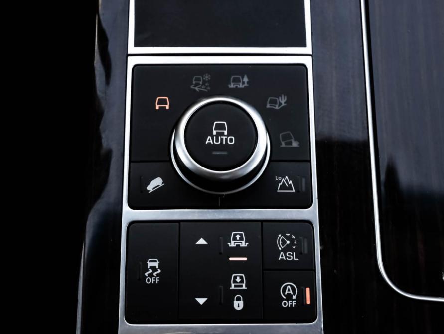 Land Rover Range Rover IV Санкт-Петербург  - изображение 18