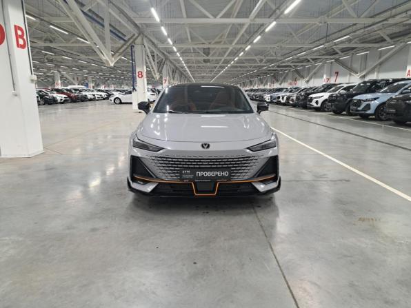 Changan UNI-V I с пробегом 2023 года, цена 1 900 000 рублей, 95436 км, лифтбек, Автокод Объявления
