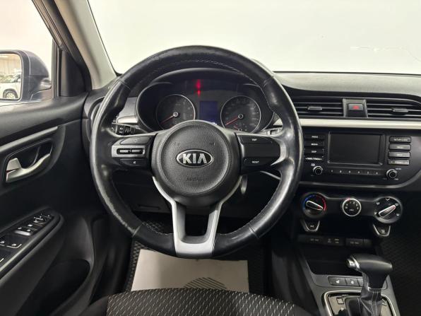 Kia Rio IV с пробегом 2018 года, цена 1 320 000 рублей, 130829 км, седан, Автокод Объявления
