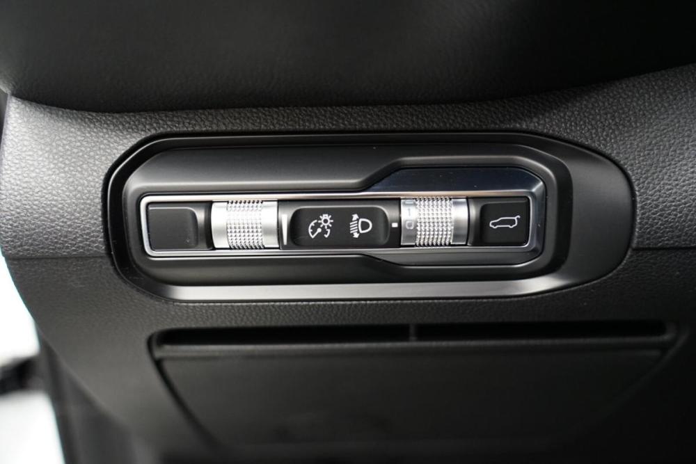 Geely Okavango I Рестайлинг Крым  - изображение 12