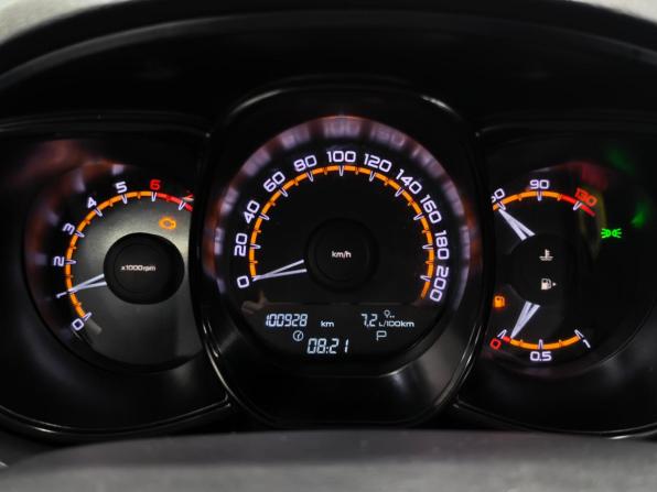 Lada (ВАЗ) Vesta I с пробегом 2021 года, цена 990 000 рублей, 100000 км, универсал, Автокод Объявления