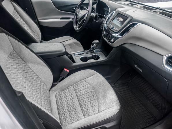 Chevrolet Equinox III Рестайлинг с пробегом 2022 года, цена 2 749 900 рублей, 113830 км, внедорожник, Автокод Объявления