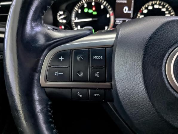 Lexus LX III Рестайлинг 2 с пробегом 2018 года, цена 7 750 000 рублей, 154891 км, внедорожник, Автокод Объявления