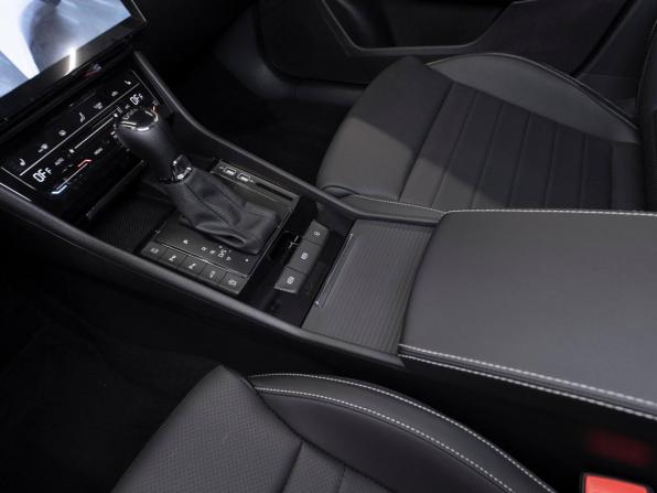 Skoda Superb III Рестайлинг с пробегом 2025 года, цена 3 275 000 рублей, 50 км, лифтбек, Автокод Объявления