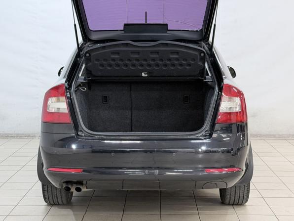 Skoda Octavia II (A5) Рестайлинг с пробегом 2012 года, цена 829 000 рублей, 208037 км, лифтбек, Автокод Объявления