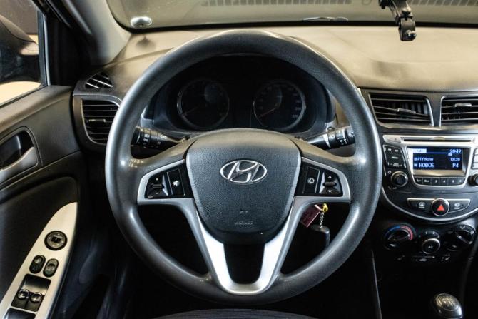 Hyundai Solaris I Рестайлинг с пробегом 2015 года, цена 789 000 рублей, 184036 км, седан, Автокод Объявления