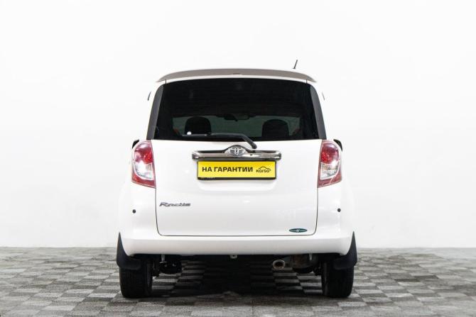 Toyota Ractis I с пробегом 2009 года, цена 764 000 рублей, 176800 км, хэтчбек, Автокод Объявления