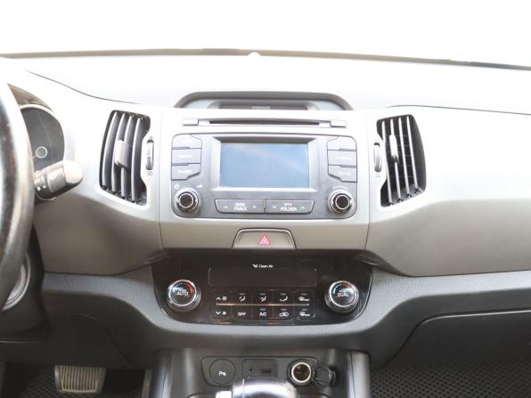 Kia Sportage III Рестайлинг с пробегом 2014 года, цена 1 250 000 рублей, 282345 км, внедорожник, Автокод Объявления