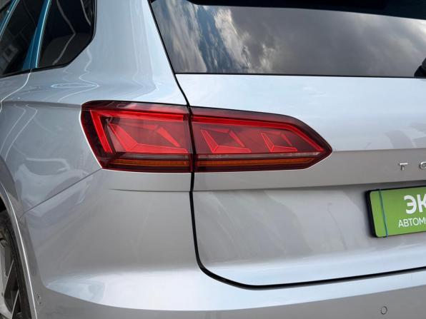 Volkswagen Touareg III с пробегом 2018 года, цена 4 930 000 рублей, 119000 км, внедорожник, Автокод Объявления