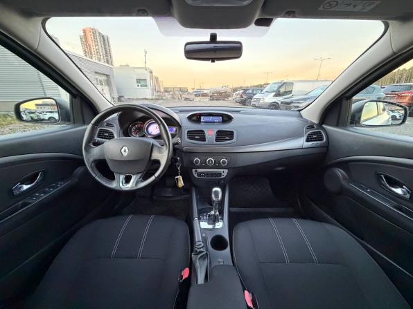 Renault Megane III Рестайлинг 2 с пробегом 2014 года, цена 630 000 рублей, 120878 км, хэтчбек, Автокод Объявления