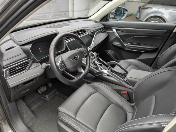 Geely Atlas Pro с пробегом 2023 года, цена 2 095 000 рублей, 47182 км, внедорожник, Автокод Объявления
