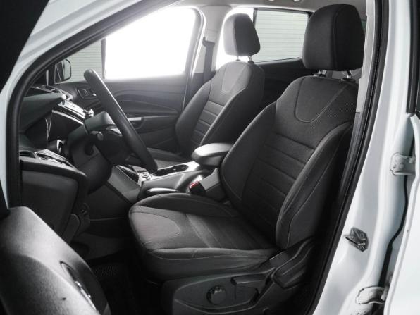Ford Kuga II с пробегом 2015 года, цена 1 374 000 рублей, 164918 км, внедорожник, Автокод Объявления