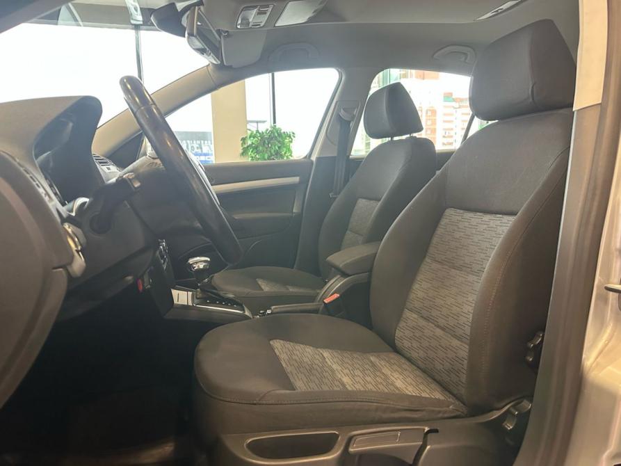 Skoda Octavia II (A5) Рестайлинг Новосибирск  - изображение 14