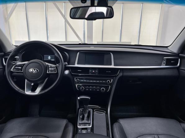Kia Optima IV Рестайлинг с пробегом 2018 года, цена 1 990 000 рублей, 155234 км, седан, Автокод Объявления