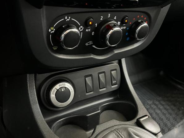 Renault Duster I Рестайлинг с пробегом 2017 года, цена 1 390 000 рублей, 129015 км, внедорожник, Автокод Объявления