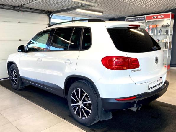 Volkswagen Tiguan I Рестайлинг с пробегом 2012 года, цена 1 148 558 рублей, 214703 км, внедорожник, Автокод Объявления