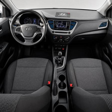 Hyundai Solaris II с пробегом 2017 года, цена 1 060 000 рублей, 194638 км, седан, Автокод Объявления