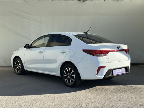 Kia Rio IV с пробегом 2019 года, цена 1 290 000 рублей, 101564 км, седан, Автокод Объявления