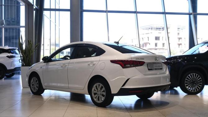 Hyundai Solaris II Рестайлинг с пробегом 2021 года, цена 1 320 000 рублей, 171501 км, седан, Автокод Объявления