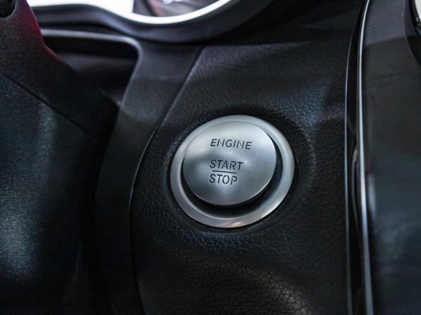Mercedes-Benz GLC I (X253) с пробегом 2015 года, цена 3 099 700 рублей, 61528 км, внедорожник, Автокод Объявления