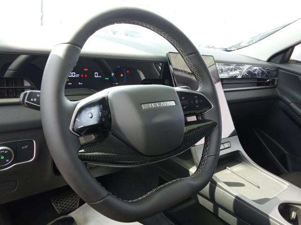 Jeland J6 с пробегом 2026 года, цена 2 299 000 рублей, 4 км, внедорожник, Автокод Объявления