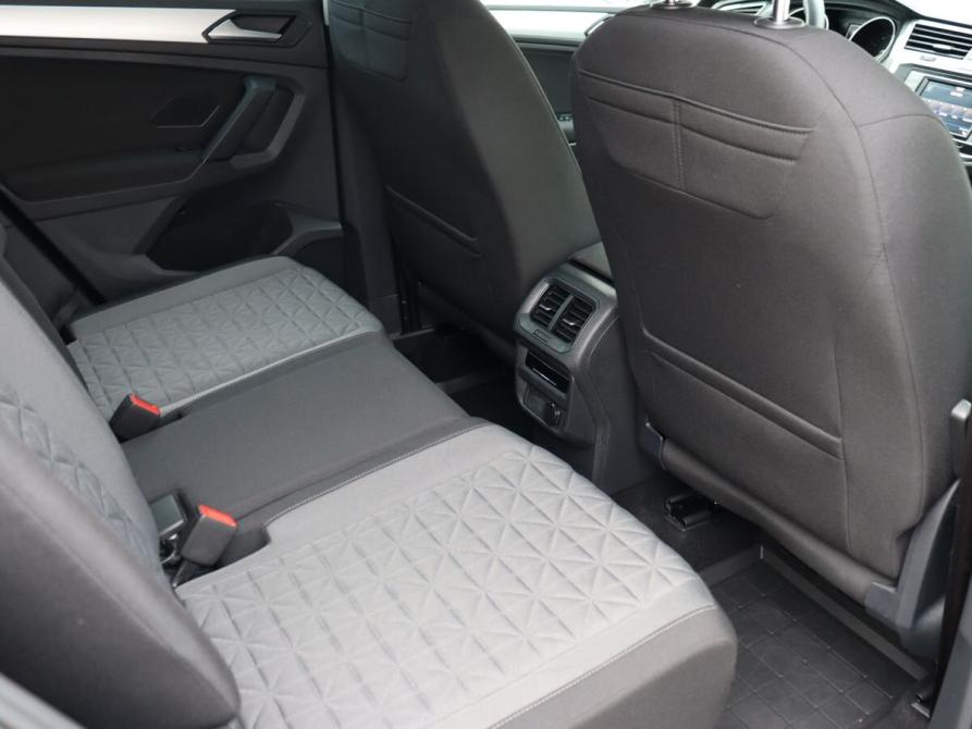 Volkswagen Tiguan II Рестайлинг Москва  - изображение 22