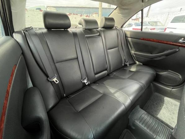 Toyota Avensis II с пробегом 2005 года, цена 675 000 рублей, 209550 км, седан, Автокод Объявления