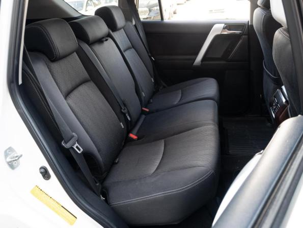 Toyota Land Cruiser Prado 150 Series Рестайлинг 1 с пробегом 2016 года, цена 3 565 000 рублей, 206043 км, внедорожник, Автокод Объявления