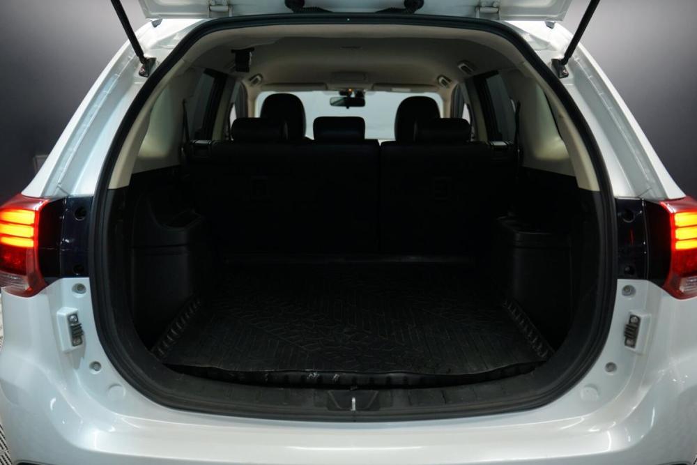 Mitsubishi Outlander III Рестайлинг 2 Крым  - изображение 24