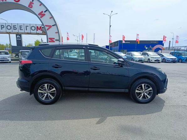 Toyota RAV4 IV (XA40) Рестайлинг с пробегом 2018 года, цена 2 500 000 рублей, 139017 км, внедорожник, Автокод Объявления